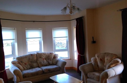 Ballinrobe House | Warm and welcoming family home