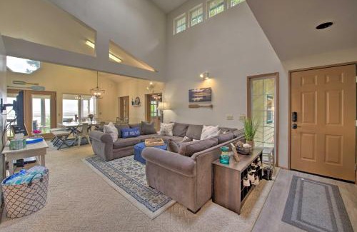 Warm Beach House | Warm Beach Hideaway with Private Beach!