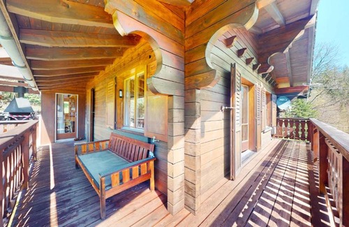 Les Marecottes Ski Chalet | Warm chalet with a nice exterior in Les Marécottes