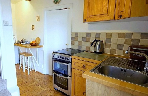 Halifax House | Warm comfortable 4 star cottage in Pennine Yorkshire. Halifax