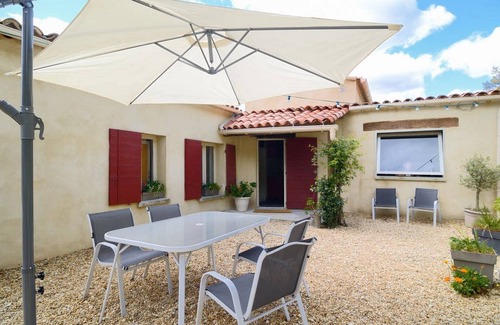 Caseneuve House | Warm cottage in the heart of the Luberon area