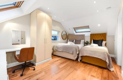 Fortune Green Apartment | Warm & Cozy 2-Bed Flat-Perfect for Groups!