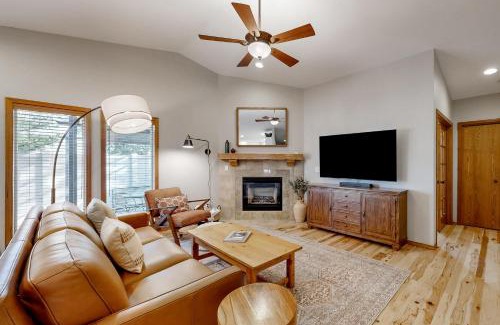 Southeast Boise House | Warm & Inviting