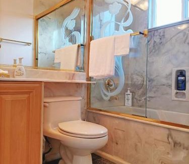 Hastings House | Warm Retreat
