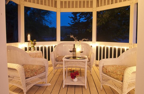 Sunnyslope Bed & Breakfast | Warm Springs Inn & Winery