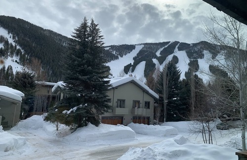 Warm Springs Apartment | Warm Springs Ski Condo