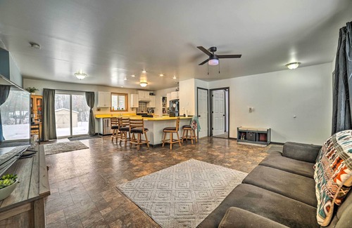 South Branch House | Warm & Welcoming Family Home Near Jose Lake!