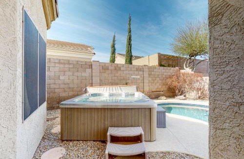 Foothills House | Warm Wishes