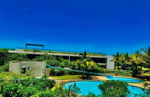 Hillhead Apartment | Warmth & comfortability, all in the heart of an apartment at Pebble Beach.