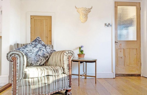 Worthing House | Warren Cottage