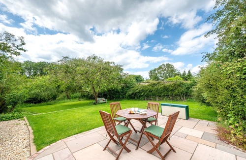 Southrepps House | Warren Cottage - Two Bedroom House, Sleeps 4