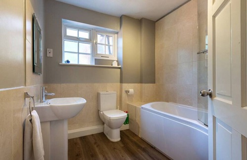 Aldborough House | Warren House Aylsham Sleeps 20. 2 hot tubs