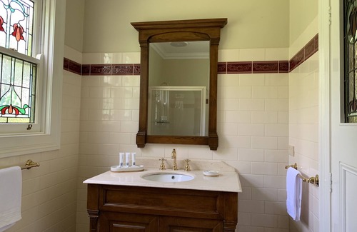 Grassmere House | Warrenparinga Country Accommodation