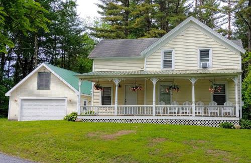 Warrensburg House | Warrensburg Home about 6 Mi to Lake George!