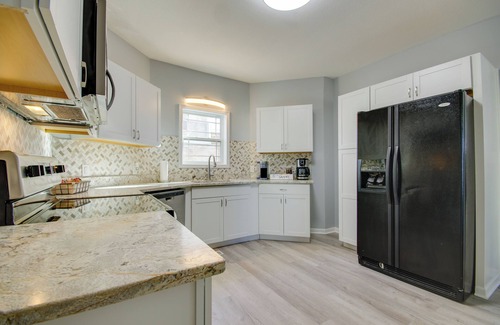 Warrensburg House | Warrensburg Home, Close to Downtown!
