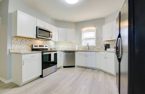 Warrensburg House | Warrensburg Home, Close to Downtown!