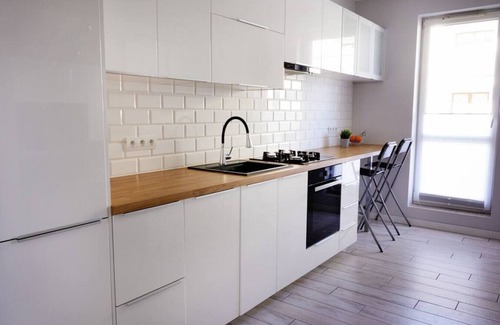 Bialoleka Apartment | Warsaw Apartments - Parking, Quiet Neighbourhood by Rentujemy