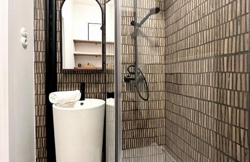 Praga Poludnie Apartment | Warsaw Concierge Wiatraczna