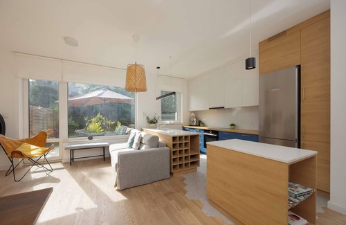 Piaseczno House | Warsaw Piaseczno House with Garden by Noclegi Renters