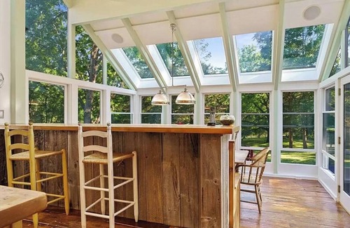 Warwick House | Warwick valley wineries, breweries, Legoland, hiking/skiing - kid friendly