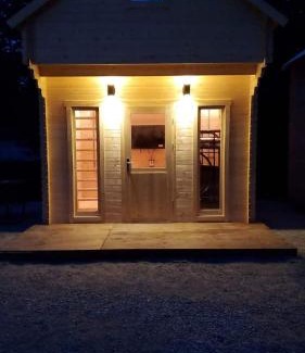 Wasaga Beach House | Wasaga Beach Bunkie 7