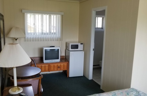 Wasaga Beach Hotel | Wasaga Beach Inn And Cottages