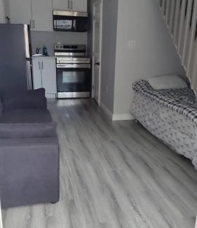 Wasaga Beach House | Wasaga Beach Loft 3