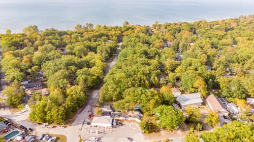 Wasaga Beach Ski Chalet | Wasaga Beach Summer Camp