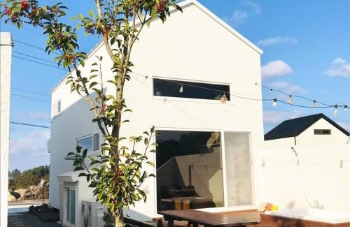 Jocheon House | Wasan Stay in Jeju