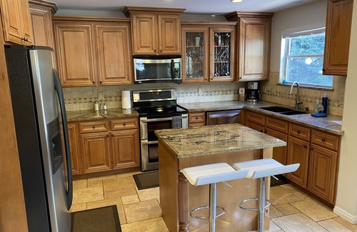 Murray House | Wasatch Front Home Close to EVERYTHING!