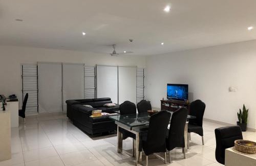 Wailoloa House | Wasawasa Homestay