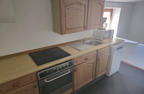Neumuenster House | Wasbeker Straße 65 W3 - 3 bedrooms with parking space
