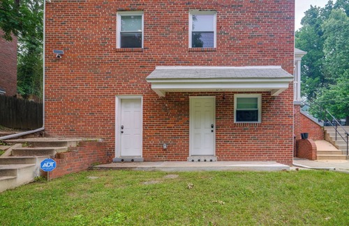 Takoma Park Apartment | Washington, DC, Area Apartment < 2 Mi to Subway!