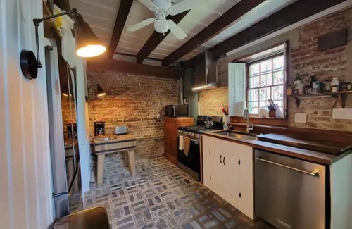 Old Town Alexandria House | Washington Family Home - National Treasure, Est 1750 located at 107 S Lee Street