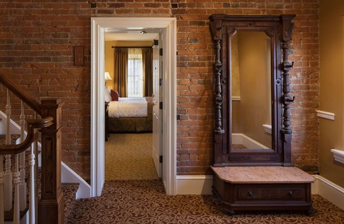 Sellersville Hotel | Washington House Hotel