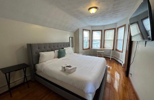 Washington Park House | Washington Park Bedrooms - LongTerm