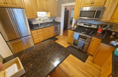 Washington Park House | Washington Park Bungalow with hot tub!