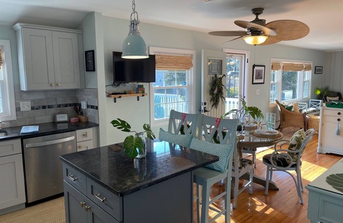 Misquamicut House | Watch Hill Misquamicut Westerly Rhode Island