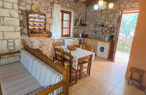 Stavromenos House | Watch Stafro Stelo video? On YouTube under "Holiday home Stafro Stelo Rethymnon Crete. Villa for 2 people with private pool and air conditioning A/C and Wlan.im Olivenhai.ca 1000 m from the beach.
