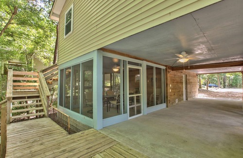 Crawfordville House | Watch the Manatees Swim by from This Peaceful Retreat with a Private Dock