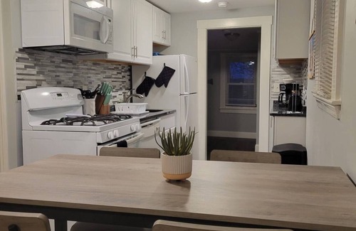 Salisbury Beach Apartment | Watch the Sunrise with coffee
