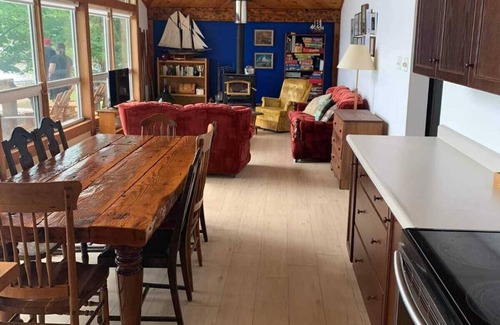 Victoria Harbour Cottage | Water Access Only Cottage on Georgian Bay