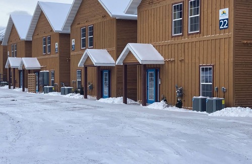 Atlantic Mine Cabin | Water Edge Sauna Terrace 15A
