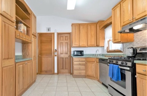 Mystic Island House | WATER FRONT BEACH BUNGALOW- SLEEPS 6 FIREPIT. GAME ROOM GAZEBO.