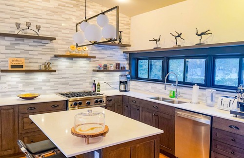 Brock Cottage | Water front cottage