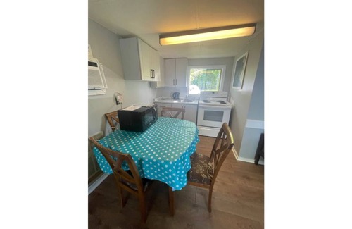 Frontenac House | Water front cottage /private beach access
