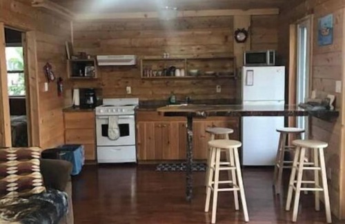 South Harbour Cottage | Water front cottages #2 Your Highlands National Park base camp, on South Harbour