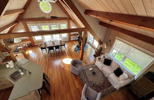 Waldoboro House | Water Front post and beam guest house "Thyme & Tide", on Muscongus Bay.