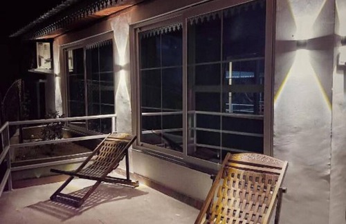 Udaipur District Villa | Water Harbour by Ebony Stays – Peaceful 3BHK Udaipur Villa with Lake View