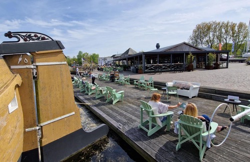 Naarderbos Boat Rental | Water Lodge in Naarden With Marina Views